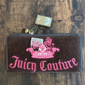 NWT Juicy Couture Dark Brown and Pink Zip Wallet